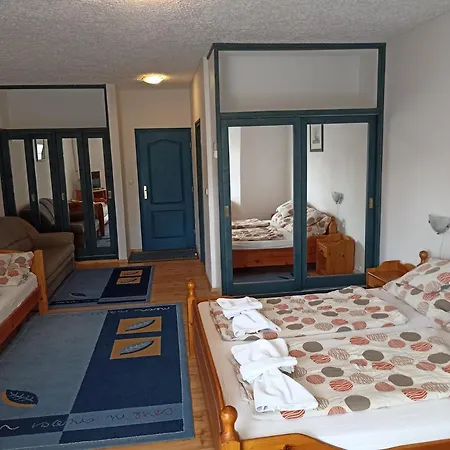 Muschel Panzio 4* Keszthely