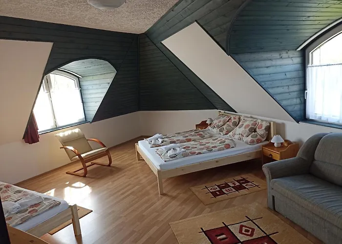 Muschel Panzio 4* Keszthely